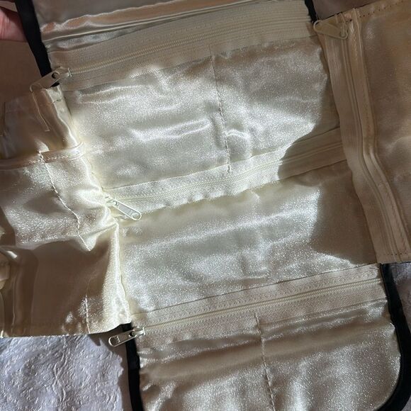 Jewelry Makeup Organizer Travel Foldable - Picture 6 of 9